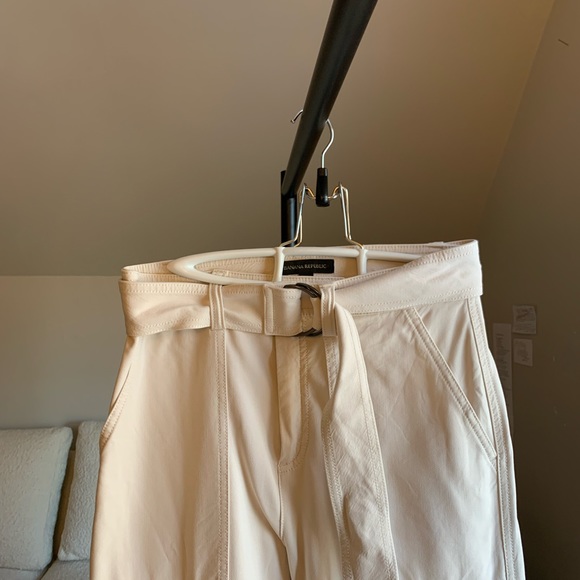 Banana Republic Slim Refined Stretch Cargo Pant in Transition Cream White - Picture 2 of 11